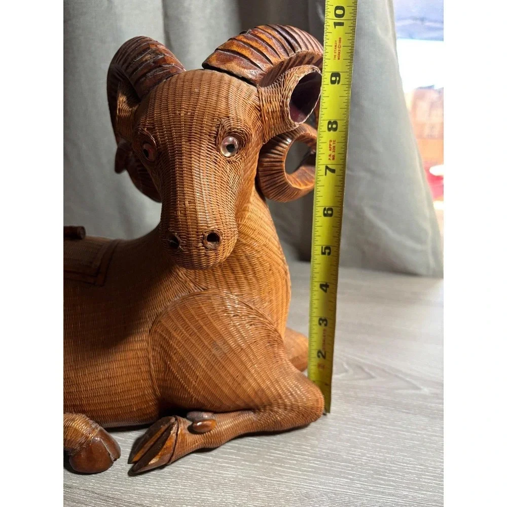 Vintage Wicker Ram Basket Hand Woven RARE Figurine Trinket Box Horned‎ Sheep
